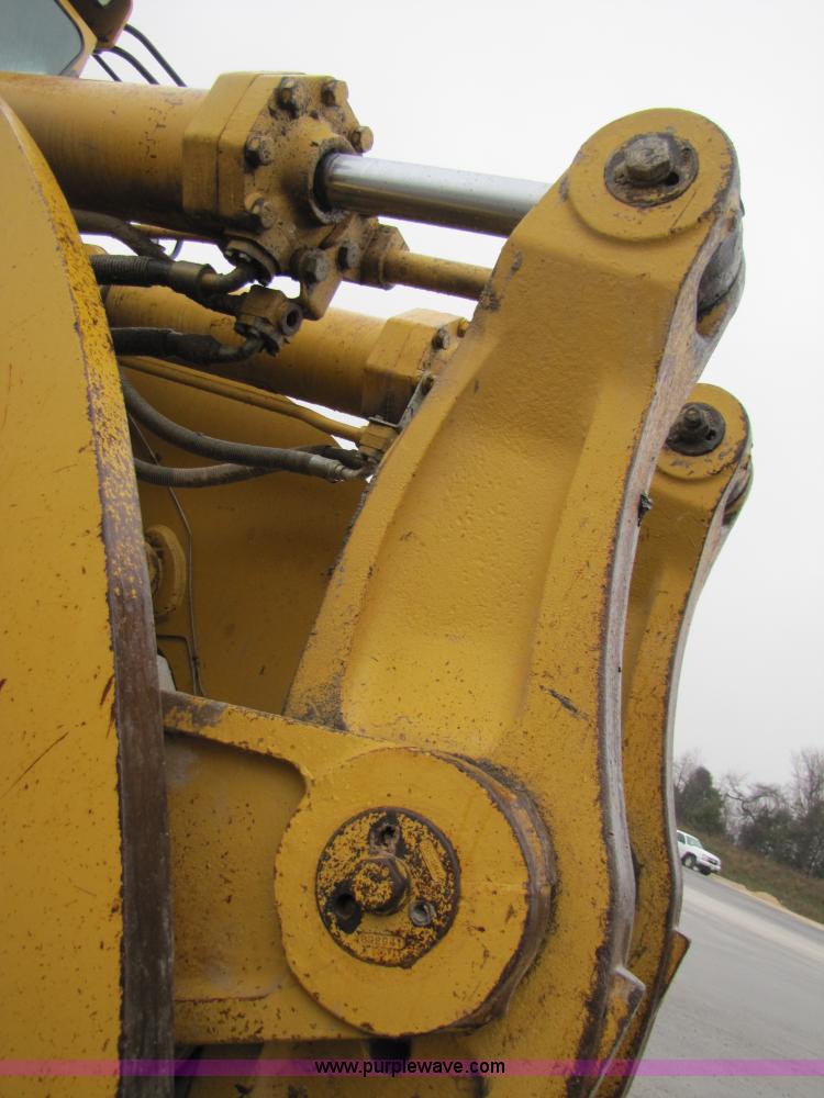 image for item B2094 1994 Caterpillar 988F wheel loader