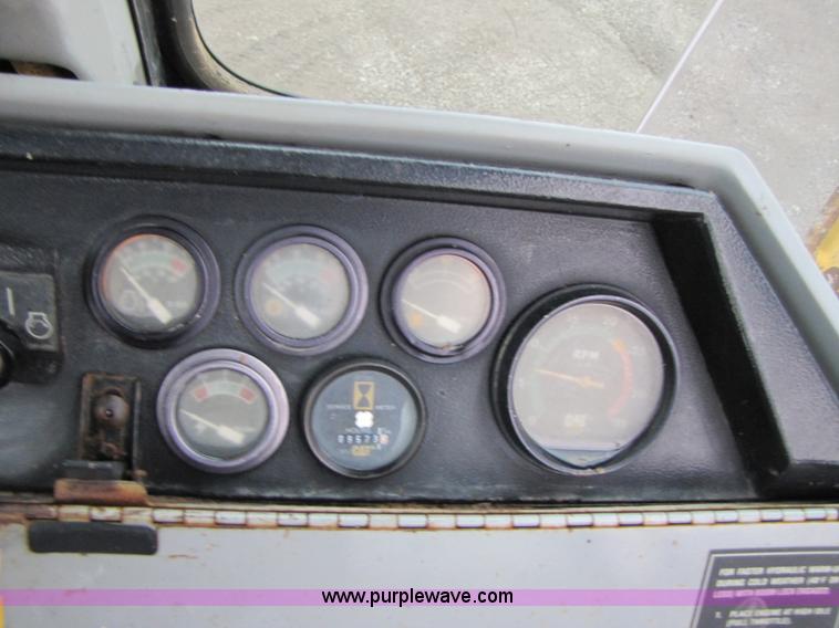 image for item B2100 1993 Caterpillar 416B 4x4 loader backhoe