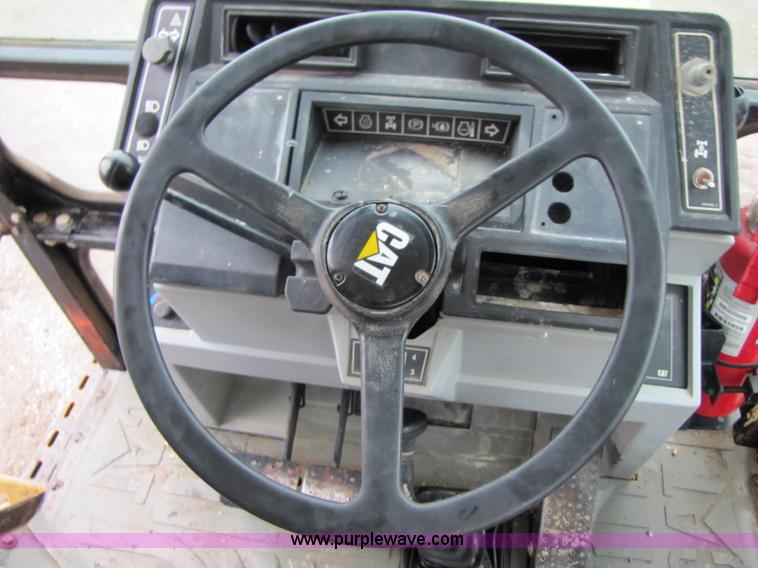 image for item B2100 1993 Caterpillar 416B 4x4 loader backhoe