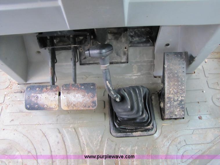 image for item B2100 1993 Caterpillar 416B 4x4 loader backhoe