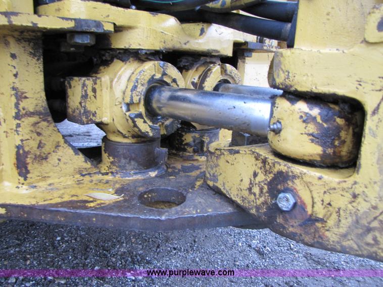 image for item B2100 1993 Caterpillar 416B 4x4 loader backhoe