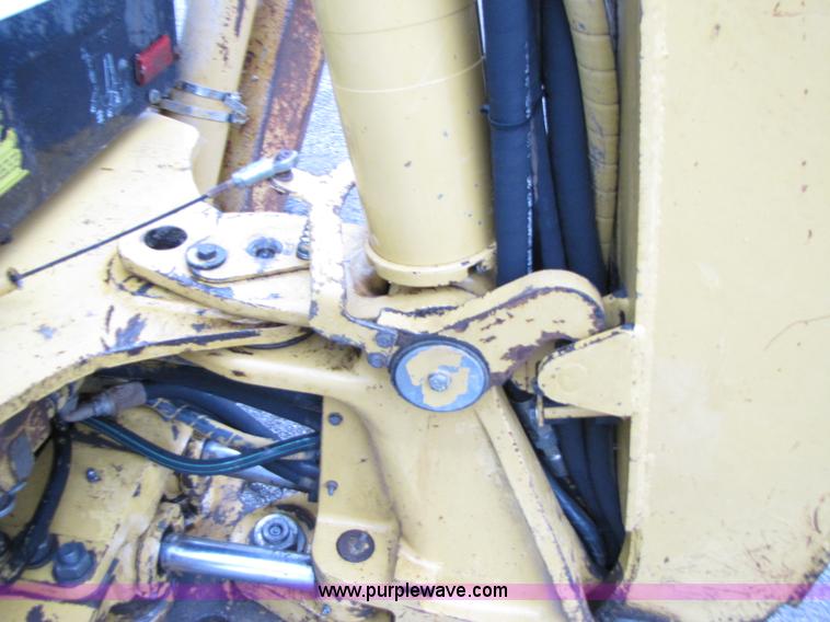 image for item B2100 1993 Caterpillar 416B 4x4 loader backhoe