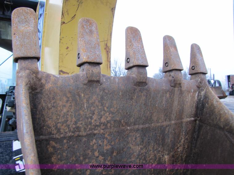 image for item B2100 1993 Caterpillar 416B 4x4 loader backhoe