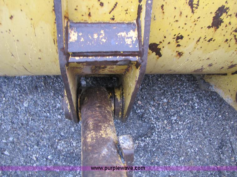 image for item B2100 1993 Caterpillar 416B 4x4 loader backhoe
