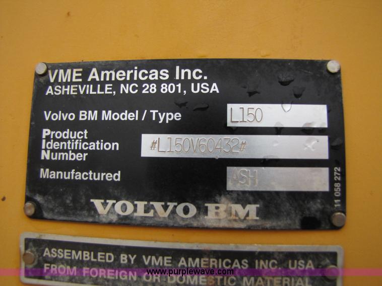 image for item B2102 1995 Volvo L150 wheel loader