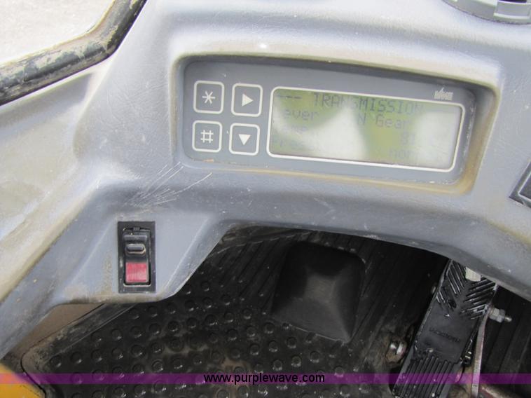 image for item B2102 1995 Volvo L150 wheel loader