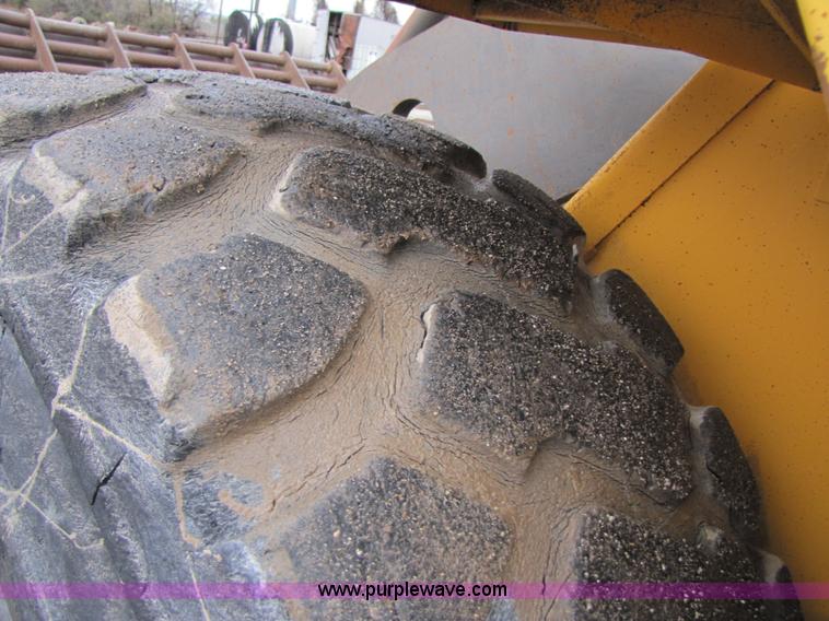 image for item B2102 1995 Volvo L150 wheel loader