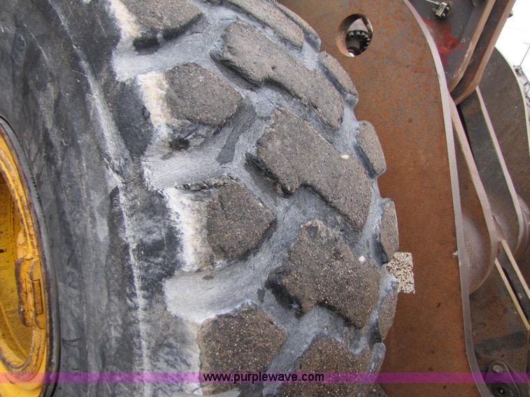image for item B2102 1995 Volvo L150 wheel loader
