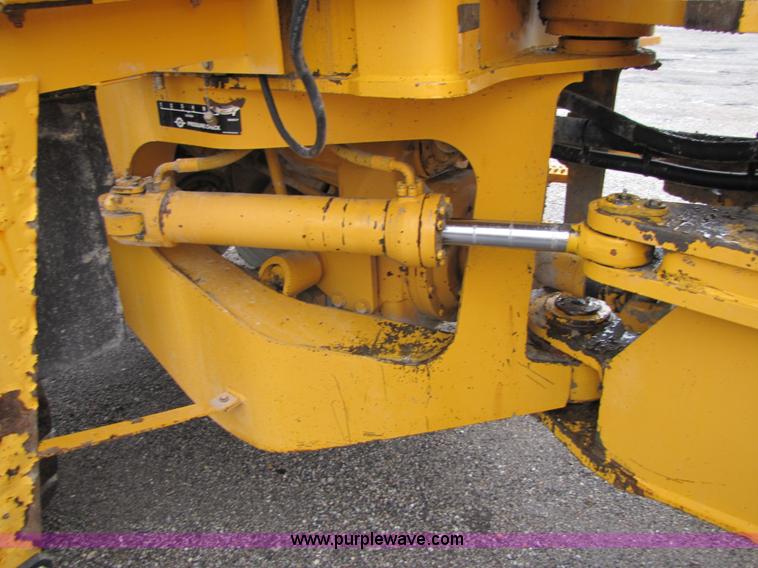 image for item B2102 1995 Volvo L150 wheel loader