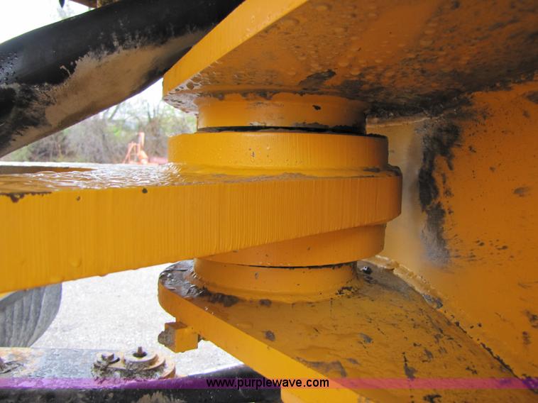 image for item B2102 1995 Volvo L150 wheel loader