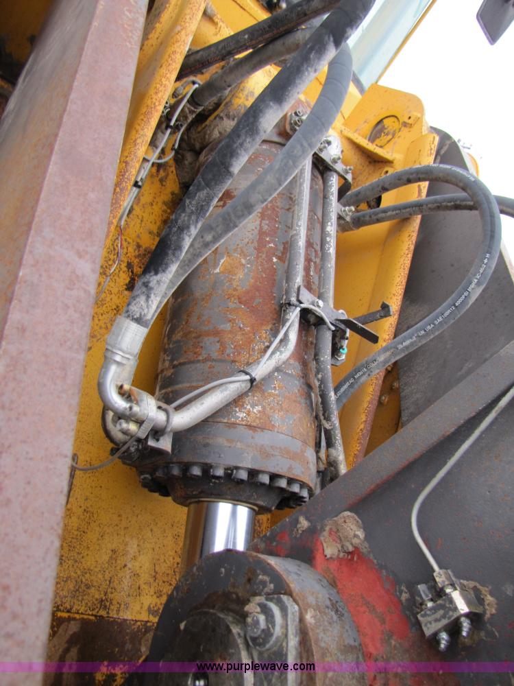 image for item B2102 1995 Volvo L150 wheel loader