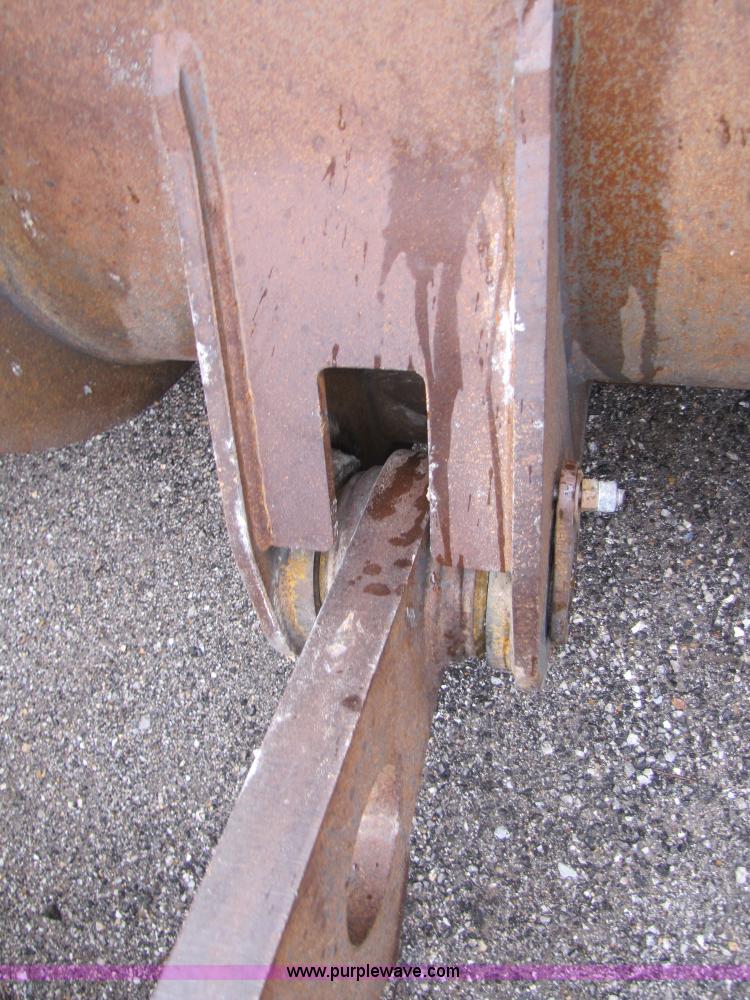 image for item B2102 1995 Volvo L150 wheel loader