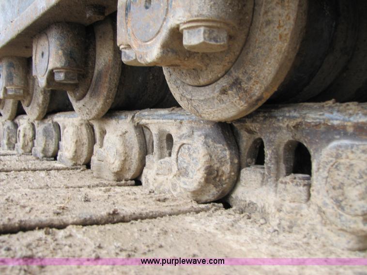 image for item B2109 2002 Caterpillar 330CL excavator