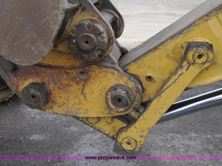 image for item B2109 2002 Caterpillar 330CL excavator