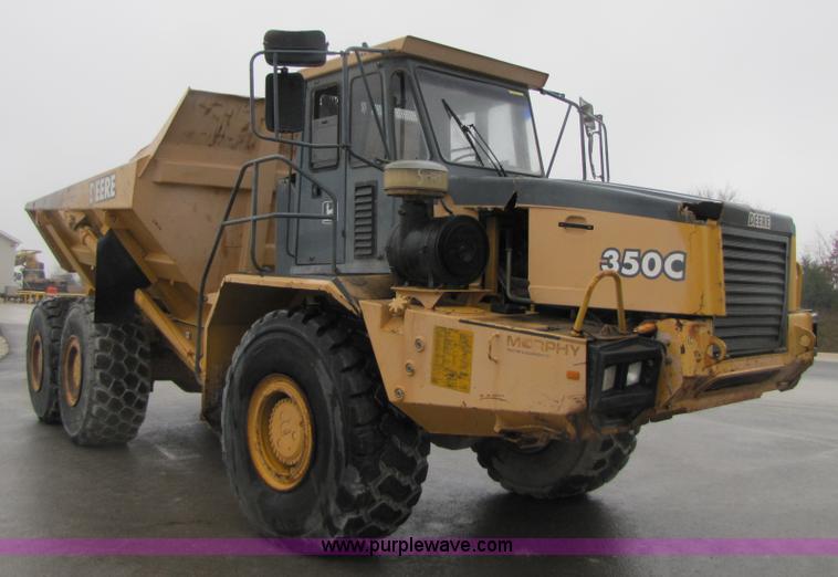 image for item B2110 2000 John Deere 350C 6x6 articulating dump truck