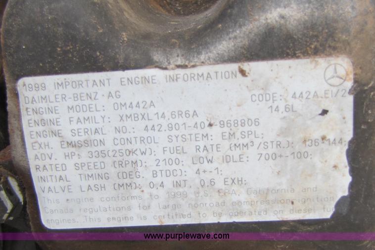 image for item B2110 2000 John Deere 350C 6x6 articulating dump truck