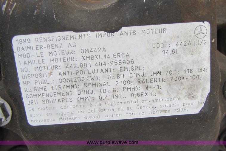 image for item B2110 2000 John Deere 350C 6x6 articulating dump truck