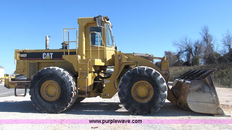 image for item B2112 1993 Caterpillar 980F wheel loader