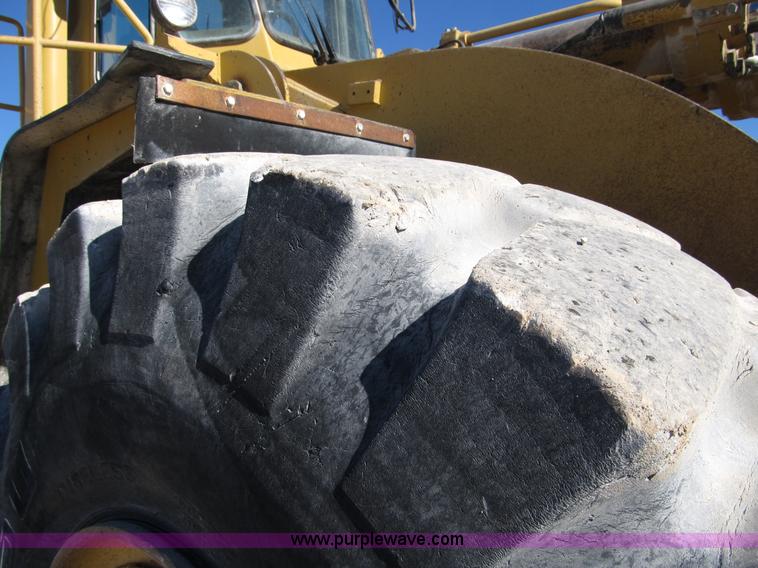 image for item B2112 1993 Caterpillar 980F wheel loader