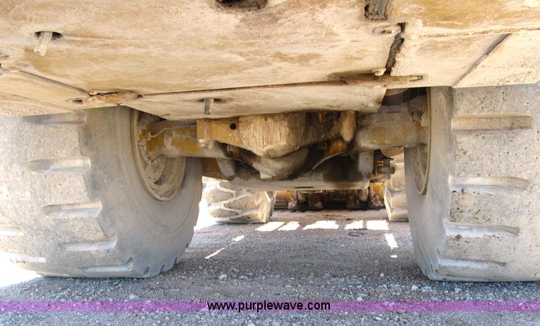 image for item B2112 1993 Caterpillar 980F wheel loader