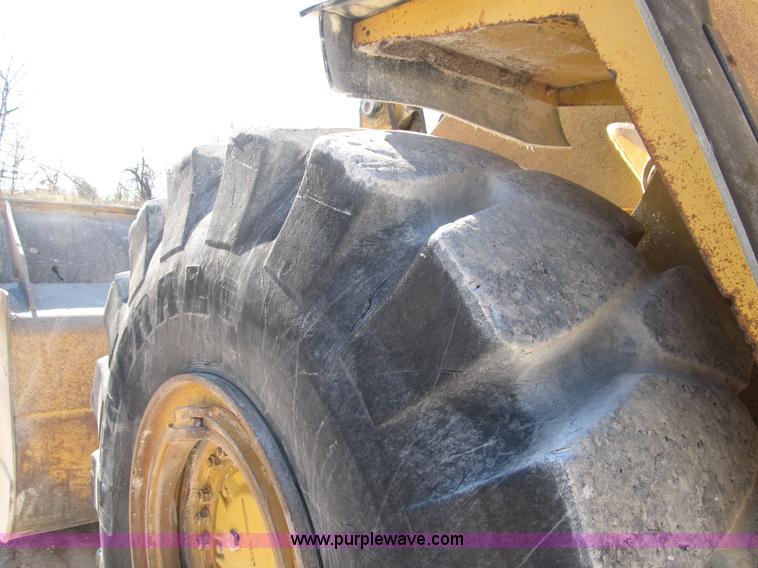 image for item B2112 1993 Caterpillar 980F wheel loader
