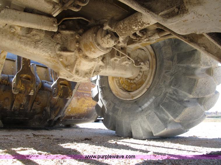 image for item B2112 1993 Caterpillar 980F wheel loader