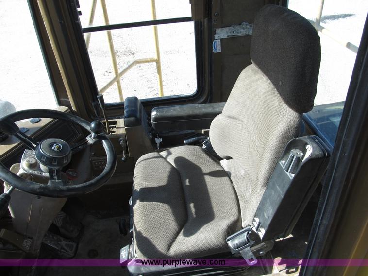 image for item B2112 1993 Caterpillar 980F wheel loader