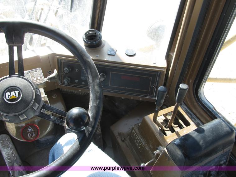 image for item B2112 1993 Caterpillar 980F wheel loader