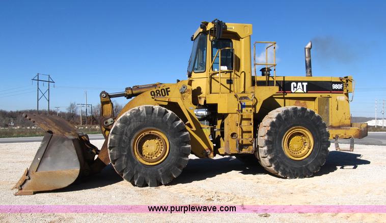 image for item B2113 1992 Caterpillar 980F wheel loader