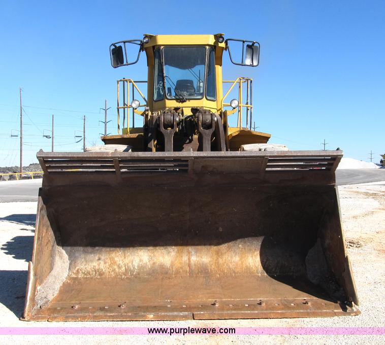 image for item B2113 1992 Caterpillar 980F wheel loader