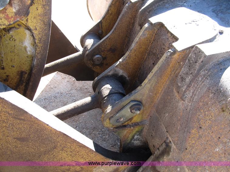 image for item B2113 1992 Caterpillar 980F wheel loader