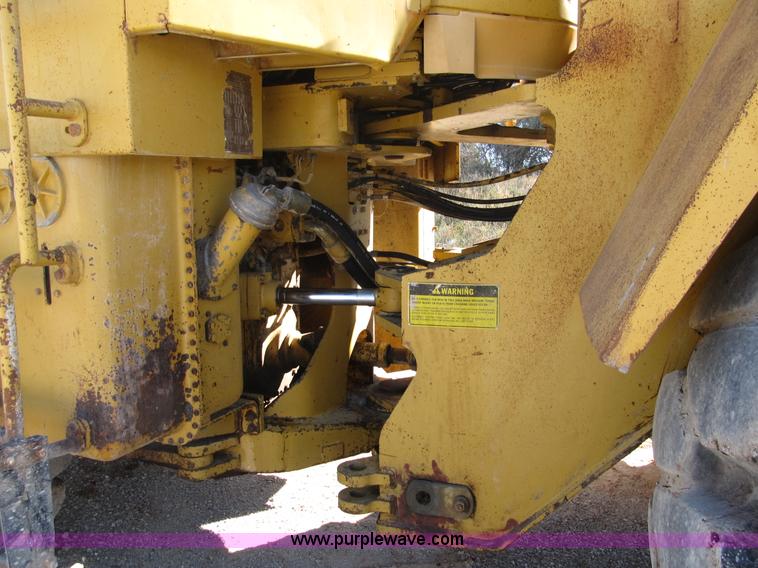 image for item B2113 1992 Caterpillar 980F wheel loader