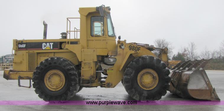 image for item B2113 1992 Caterpillar 980F wheel loader