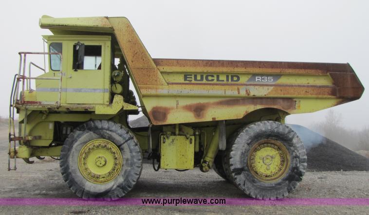 image for item B2114 1993 Euclid R35 off road end dump truck