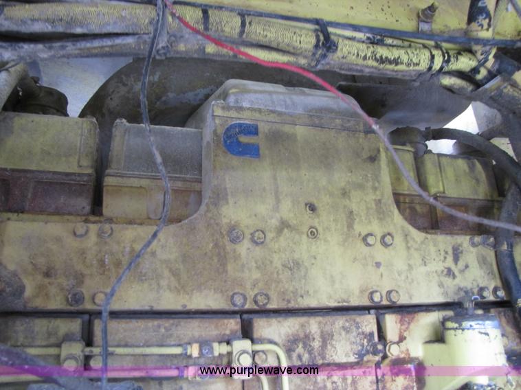 image for item B2114 1993 Euclid R35 off road end dump truck