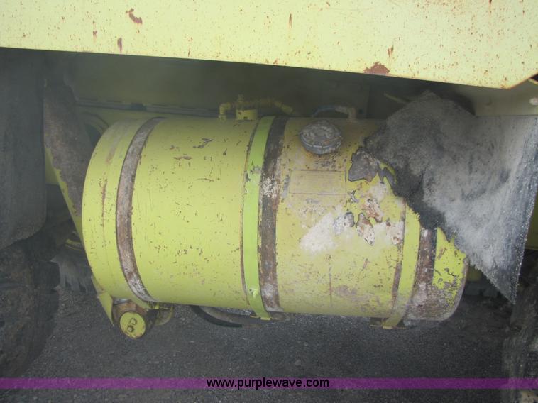 image for item B2114 1993 Euclid R35 off road end dump truck