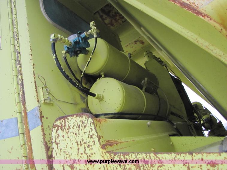 image for item B2114 1993 Euclid R35 off road end dump truck