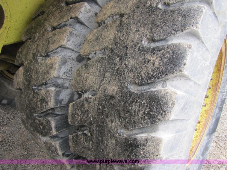 image for item B2114 1993 Euclid R35 off road end dump truck