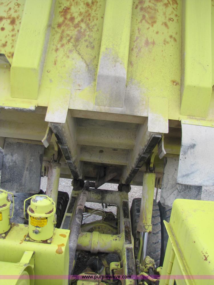 image for item B2114 1993 Euclid R35 off road end dump truck