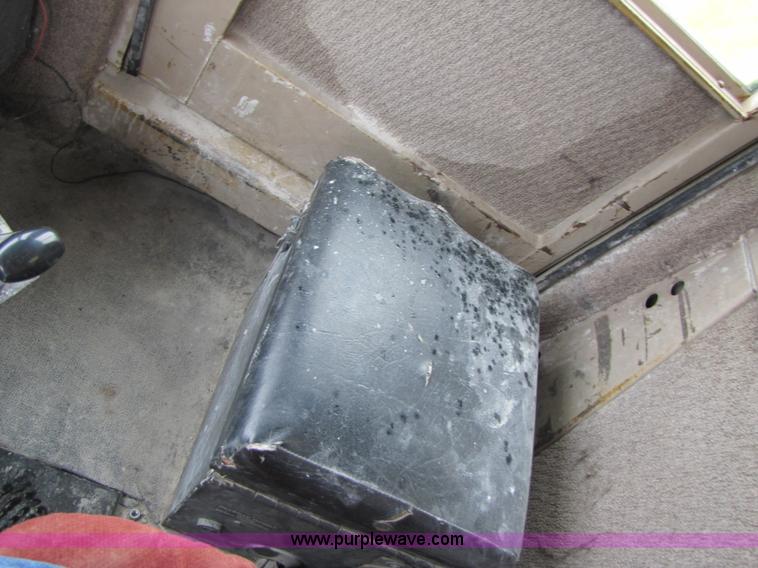 image for item B2114 1993 Euclid R35 off road end dump truck