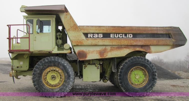 image for item B2115 1993 Euclid R35 off road end dump truck