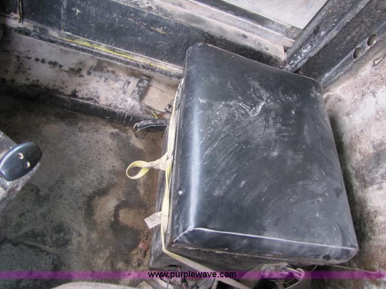 image for item B2115 1993 Euclid R35 off road end dump truck