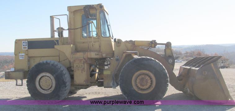 image for item B2116 1985 Caterpillar 966D wheel loader