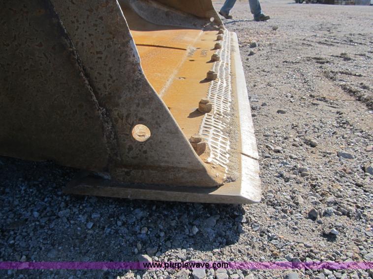 image for item B2116 1985 Caterpillar 966D wheel loader