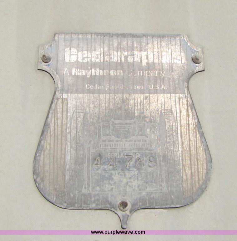 image for item B2137 1995 Cedarapids 3054 portable jaw crusher