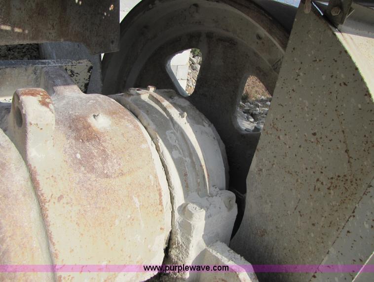 image for item B2137 1995 Cedarapids 3054 portable jaw crusher