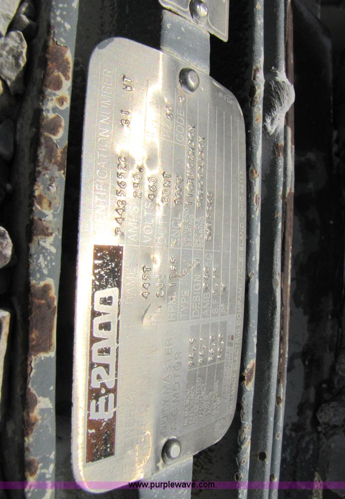 image for item B2137 1995 Cedarapids 3054 portable jaw crusher