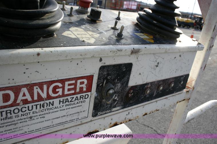 image for item 6063 2000 Snorkel TB-A60RDZ boom lift