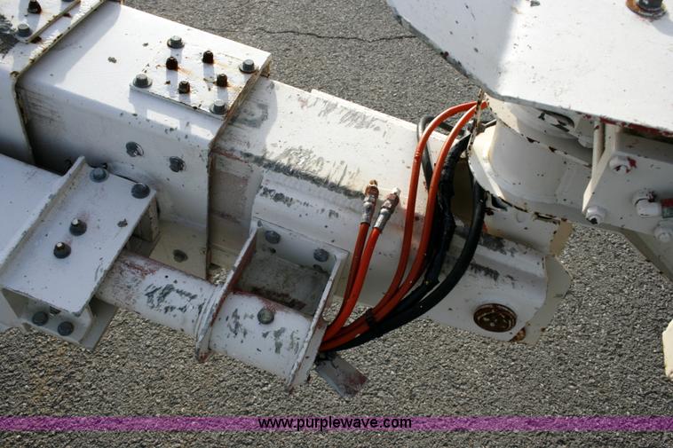 image for item 6063 2000 Snorkel TB-A60RDZ boom lift