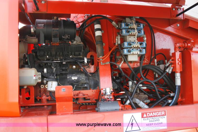 image for item 6063 2000 Snorkel TB-A60RDZ boom lift